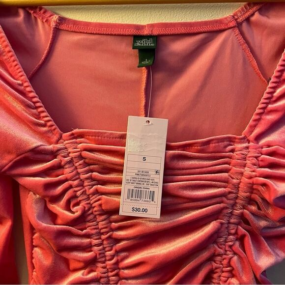 😊 3/$30 Y2K Style Bodycon 2000s Style Size S NWT Wild Fable Pink Velvet Dress - Picture 8 of 13